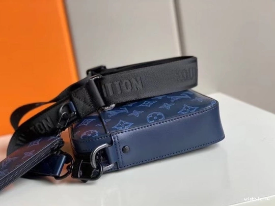 WIS LOUIS VUITTON DUO MESSENGER 0825